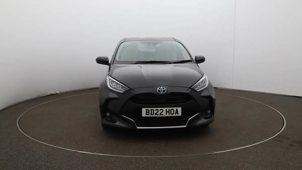 2022-toyota-yaris-15-vvt-i-excel-big-40
