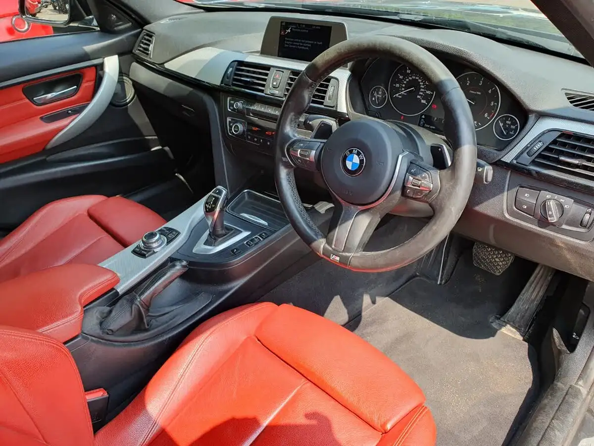 2015-bmw-3-series-20td-320d-xdrive-m-sport-184bhp-saloon-4d-auto-big-21