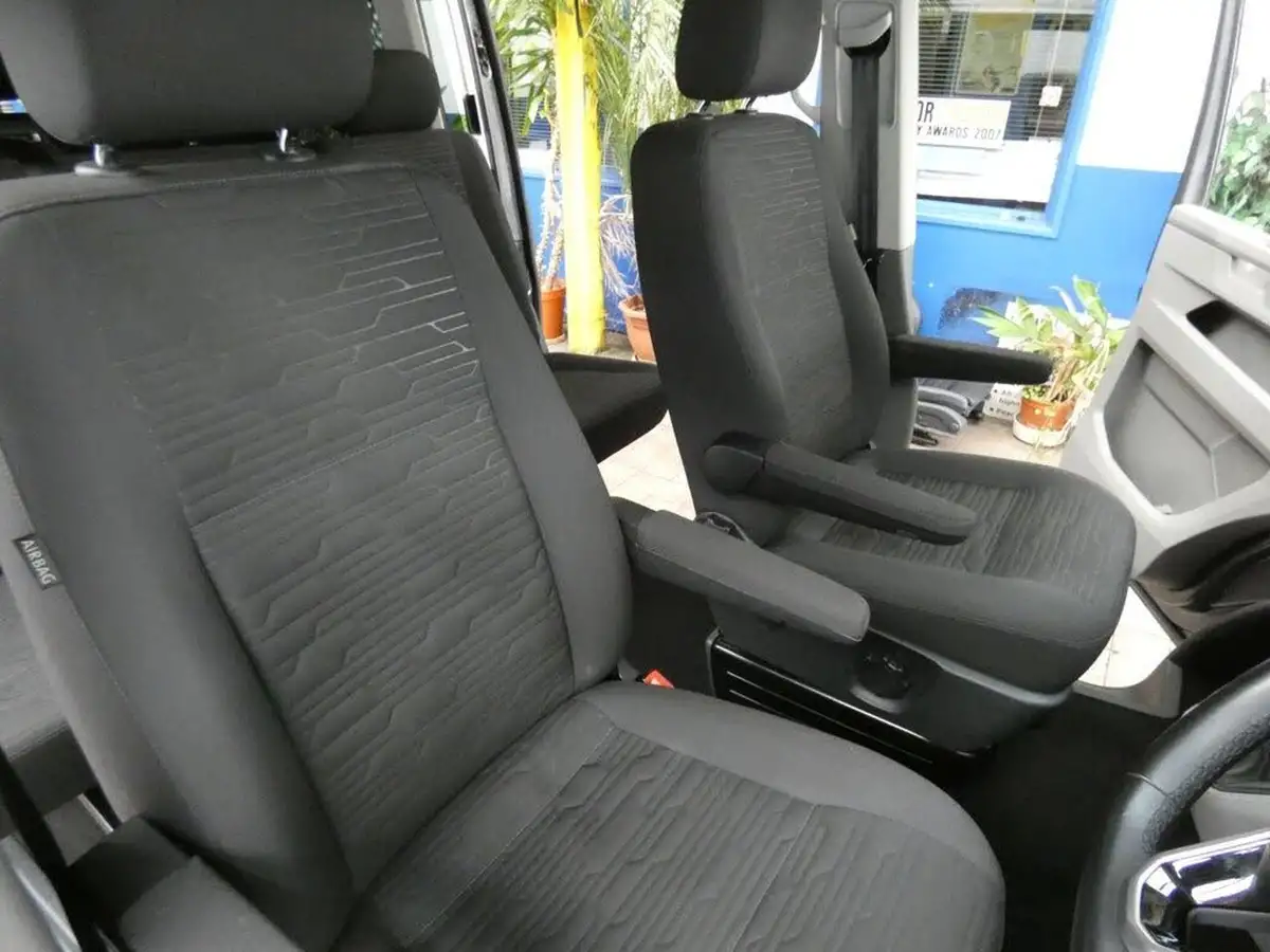 2021-volkswagen-transporter-shuttle-20tdi-t32-se-bmt-lwb-150ps-eu6dt-e-dsg-big-49