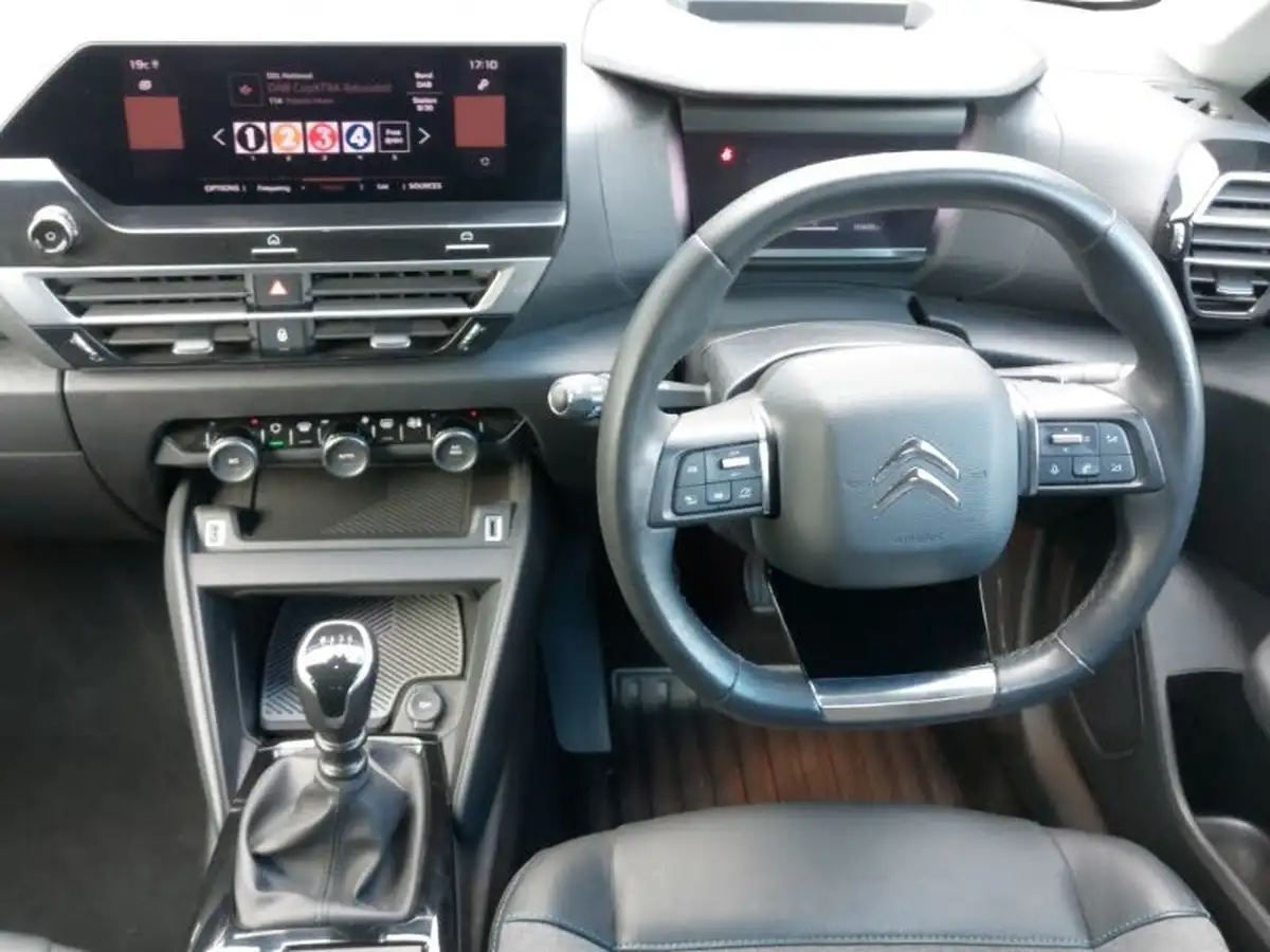 2022-citroen-c4-12-puretech-shine-130ps-big-6