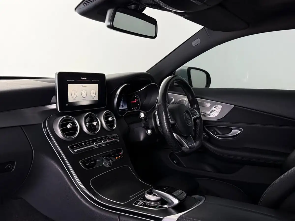 2018-mercedes-benz-c-class-21d-c250d-amg-line-premium-plusss-coupe-2d-4matic-big-16
