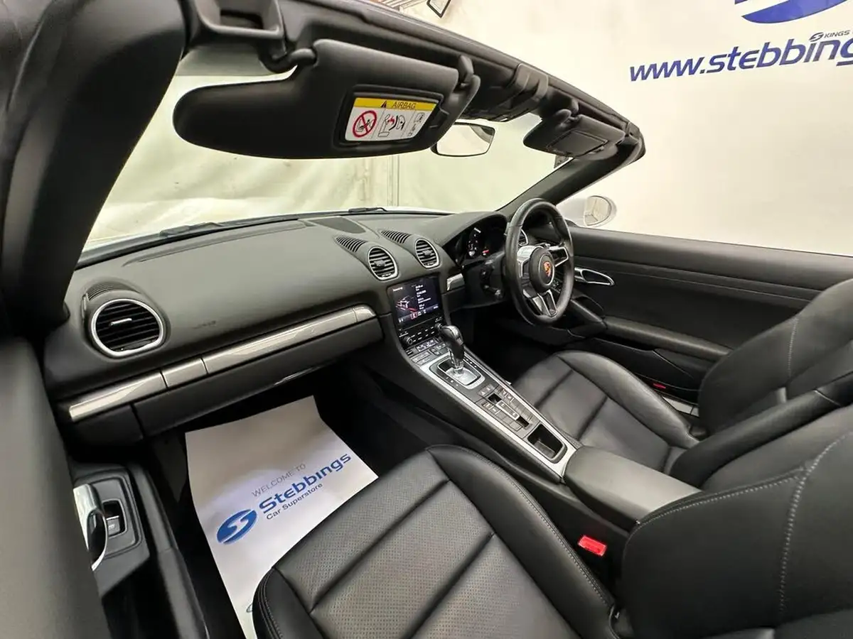 2018-porsche-boxster-718-20-boxster-ss-pdk-big-20