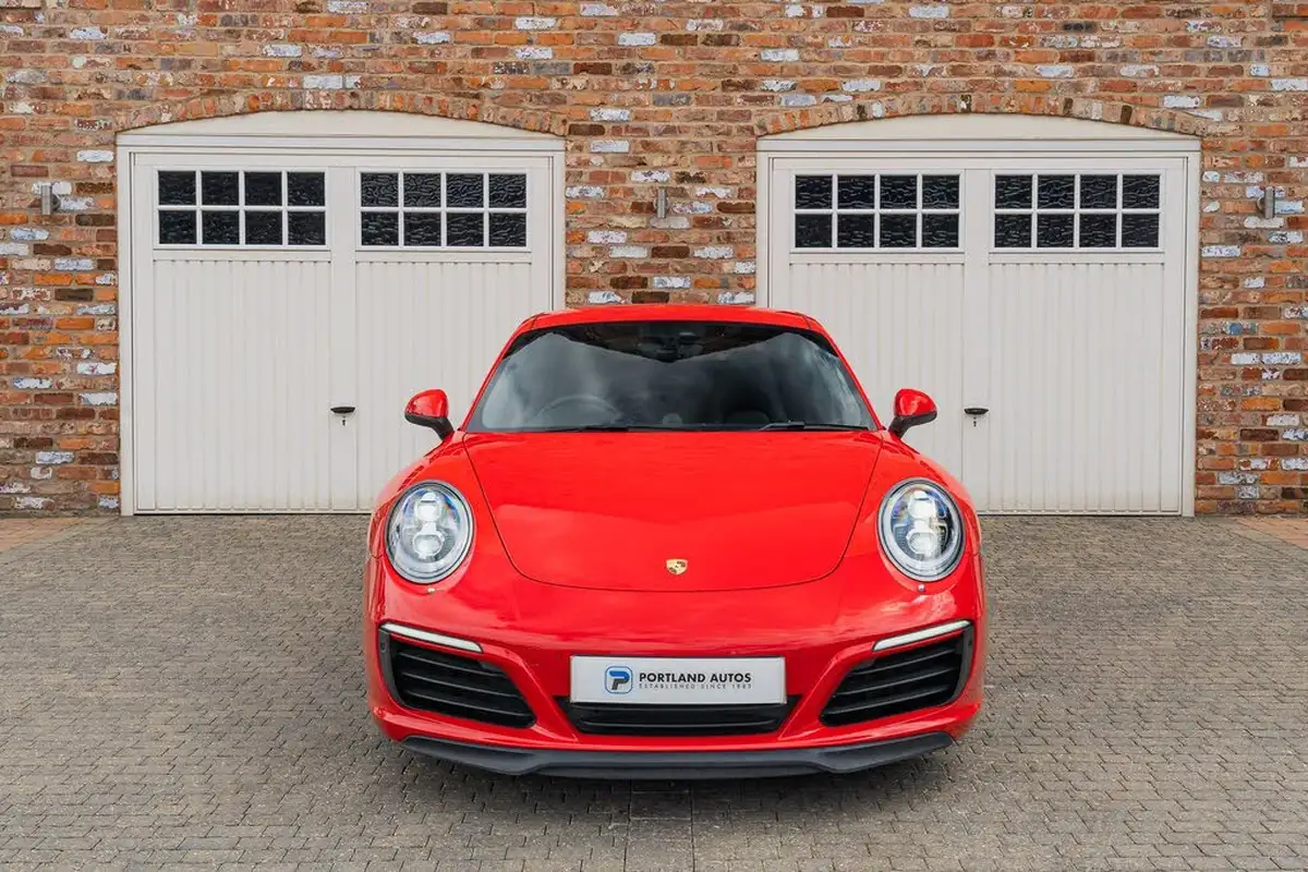 2016-porsche-911-30-carrera-s-coupe-pdk-big-5