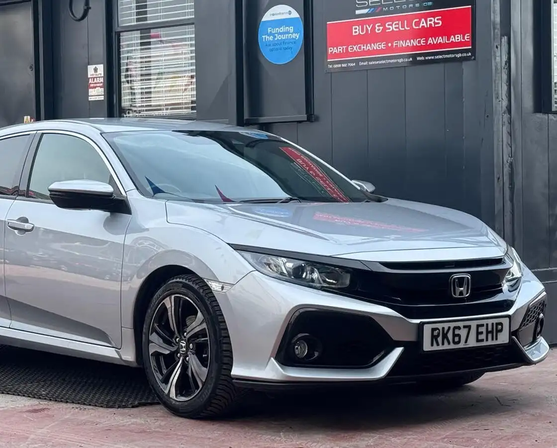 2017-honda-civic-10-vtec-turbo-sr-cvt-big-18