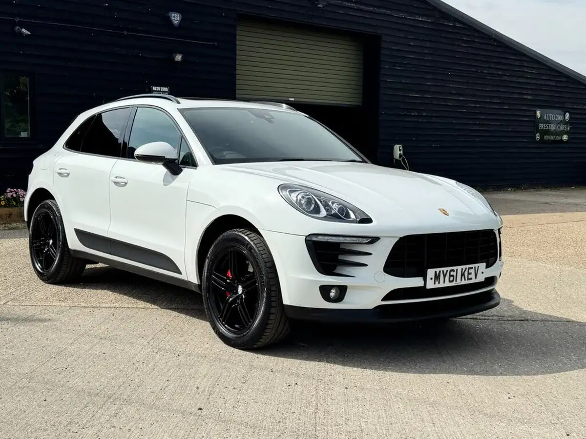 2018-porsche-macan-20-252ps-ss-big-0