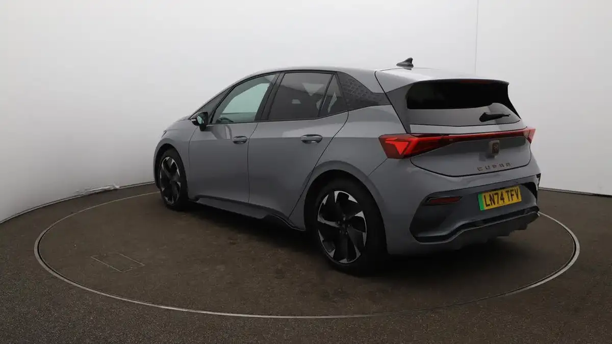 2024-cupra-born-e-v2-edition-big-60