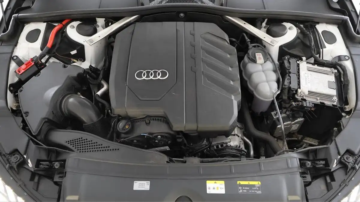 2022-audi-a4-avant-20-35-tfsi-black-edition-s-tronic-big-19