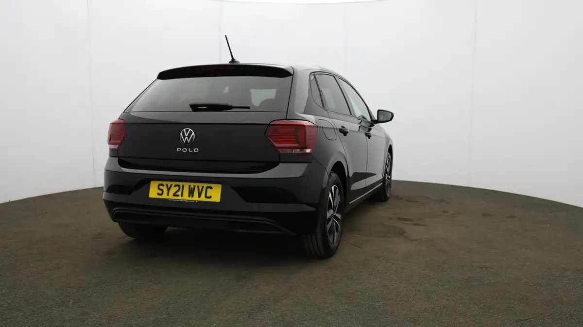 2021-volkswagen-polo-10-united-big-53