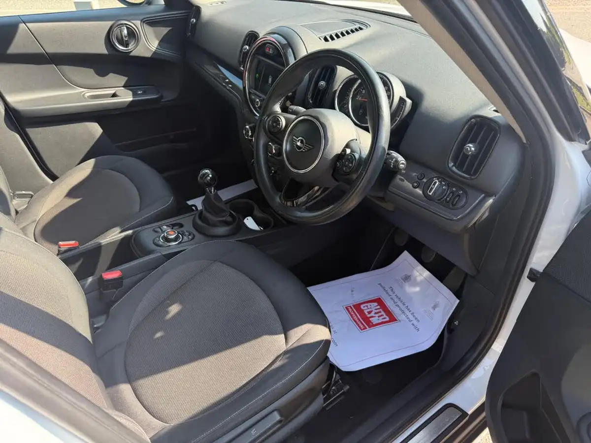 2018-mini-countryman-15-cooper-ss-big-15