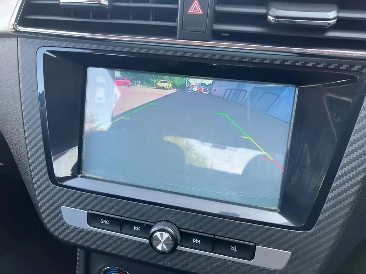 2018-mg-zs-suv-15-vti-tech-exclusive-big-24