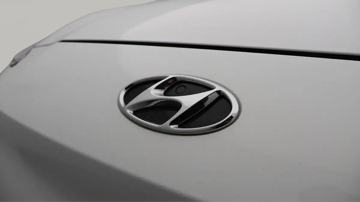 2021-hyundai-kona-e-premium-204ps-64kwh-7kw-obc-big-20