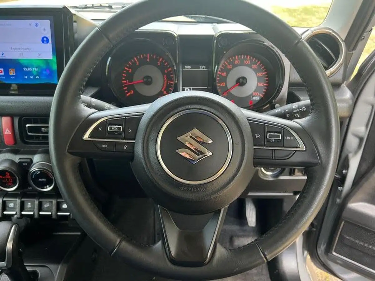 2024-suzuki-jimny-big-5