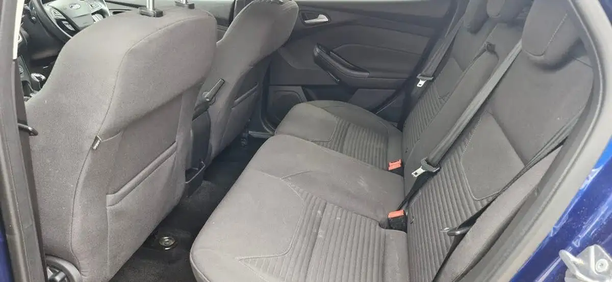 2015-ford-focus-10-titanium-t-125ps-hatchback-big-31