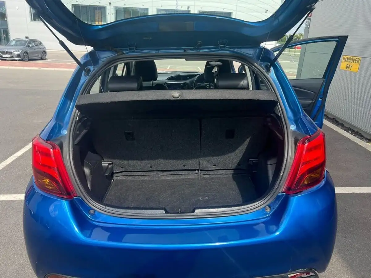 2015-toyota-yaris-15-vvt-i-excel-hybrid-15in-big-17