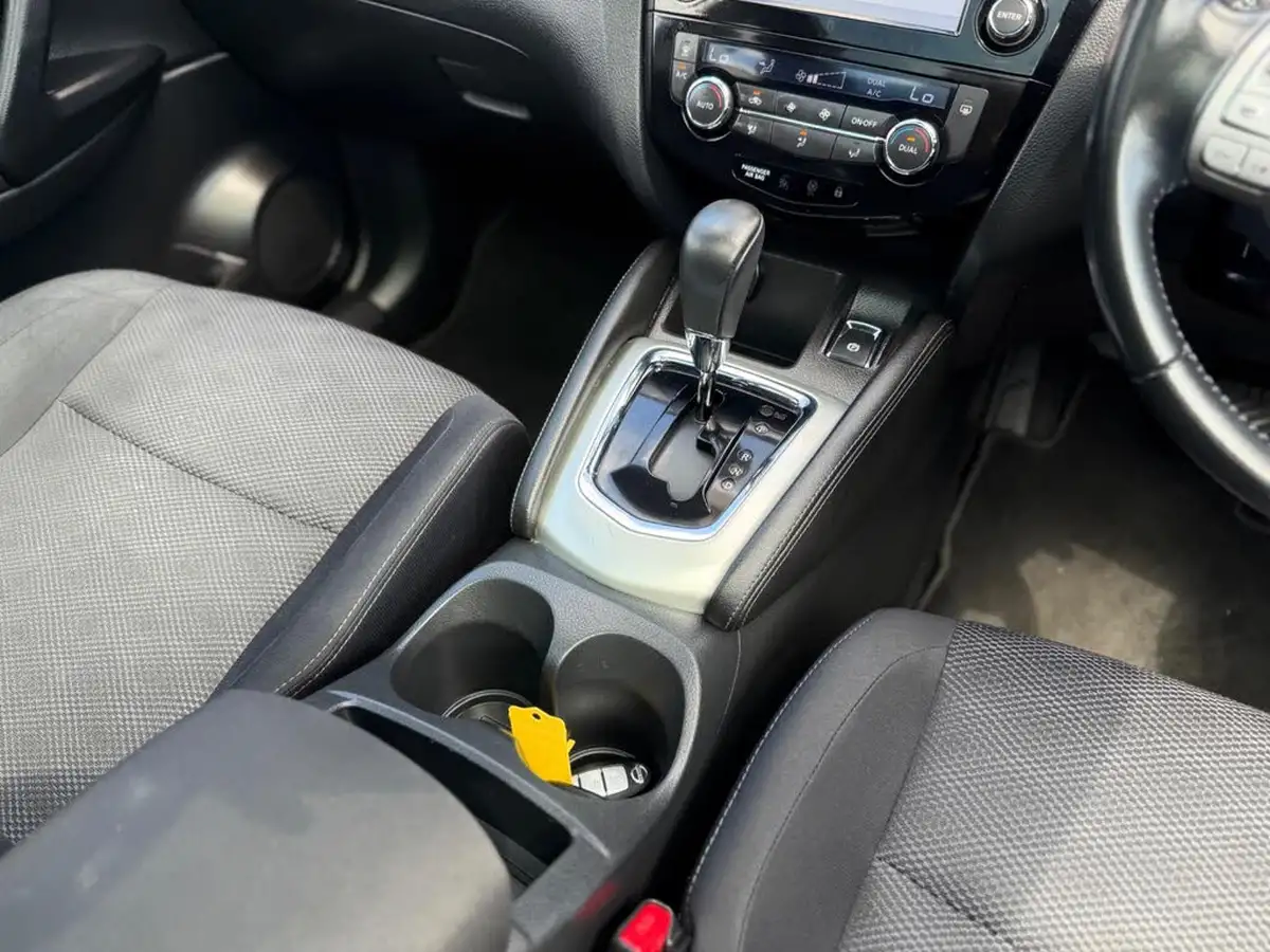 2016-nissan-qashqai-12-n-tec-xtronic-cvt-big-61