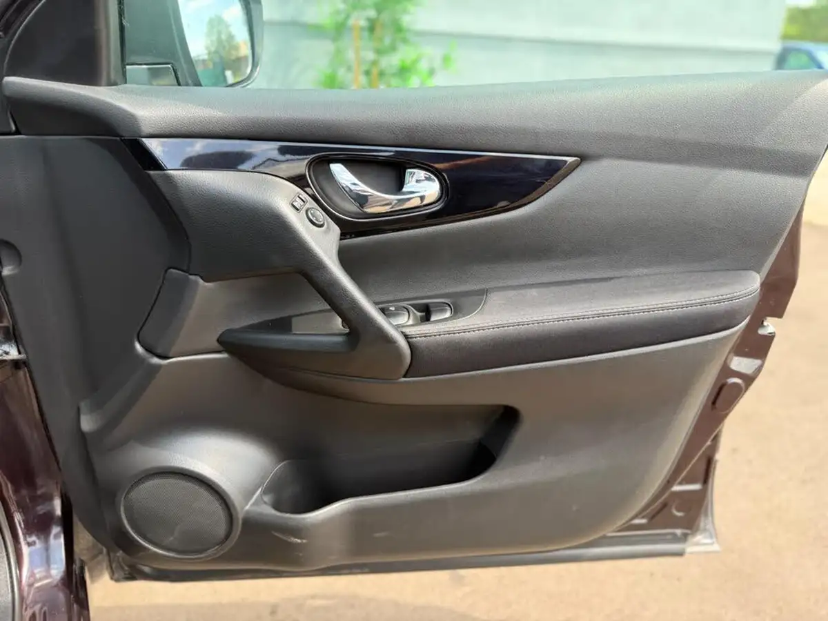 2016-nissan-qashqai-12-n-tec-xtronic-cvt-big-13
