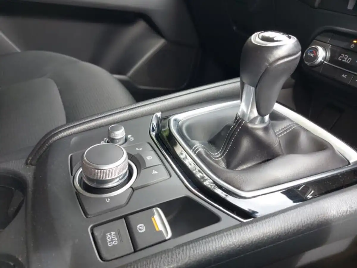 2024-mazda-cx-5-20-centre-line-big-17