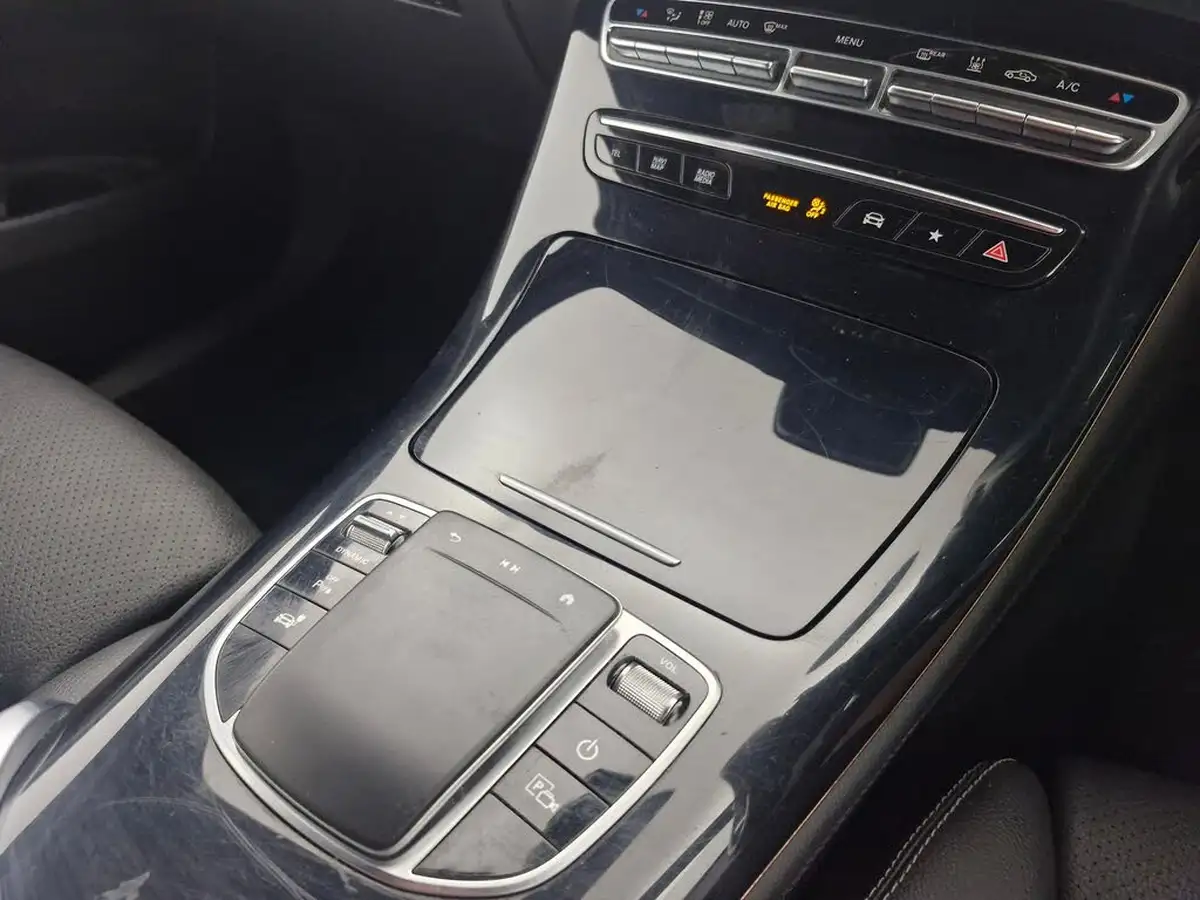 2021-mercedes-benz-eqc-e-eqc-400-sport-big-14