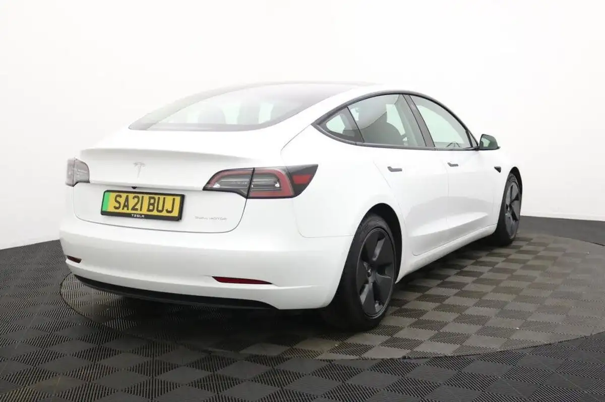2021-tesla-model-3-e-long-range-4x4-big-4
