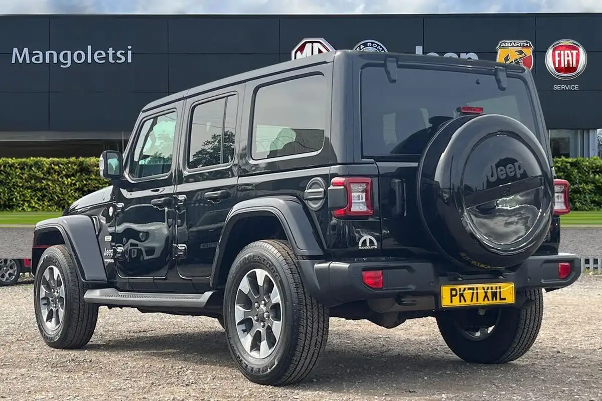 2022-jeep-wrangler-20-gme-overland-5d-big-2