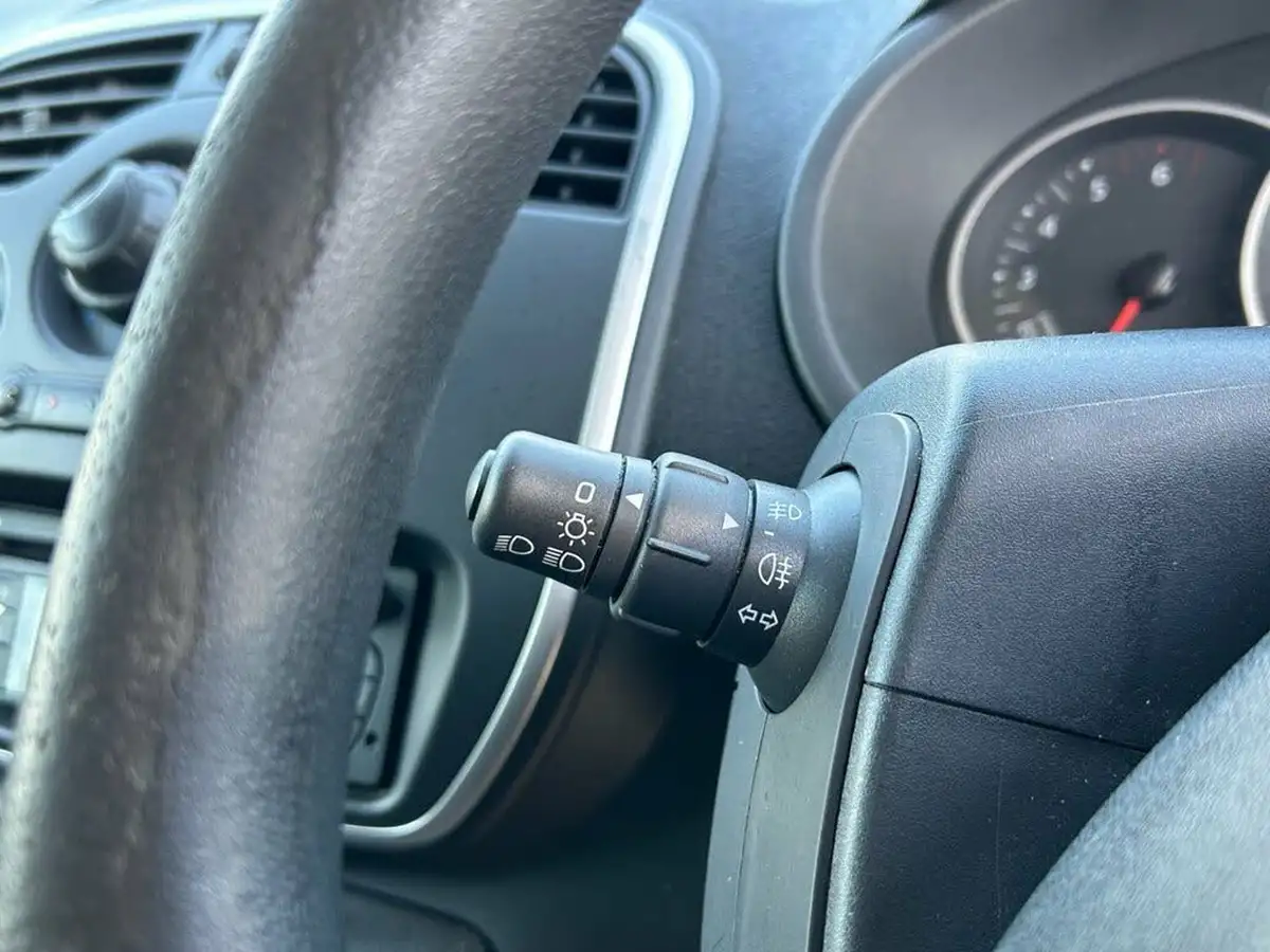 2020-nissan-nv250-15dci-acenta-l1-80bhp-big-37