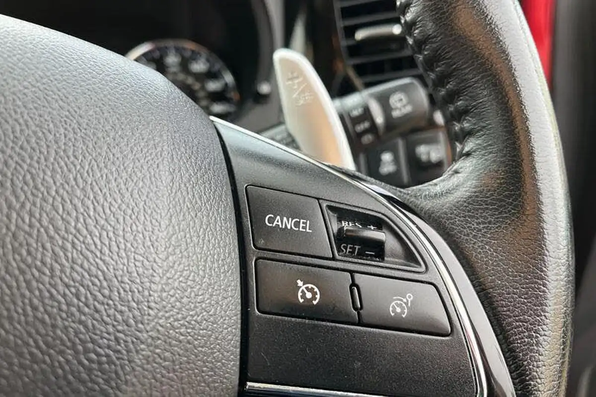 2018-mitsubishi-outlander-22di-d-3-auto-big-27