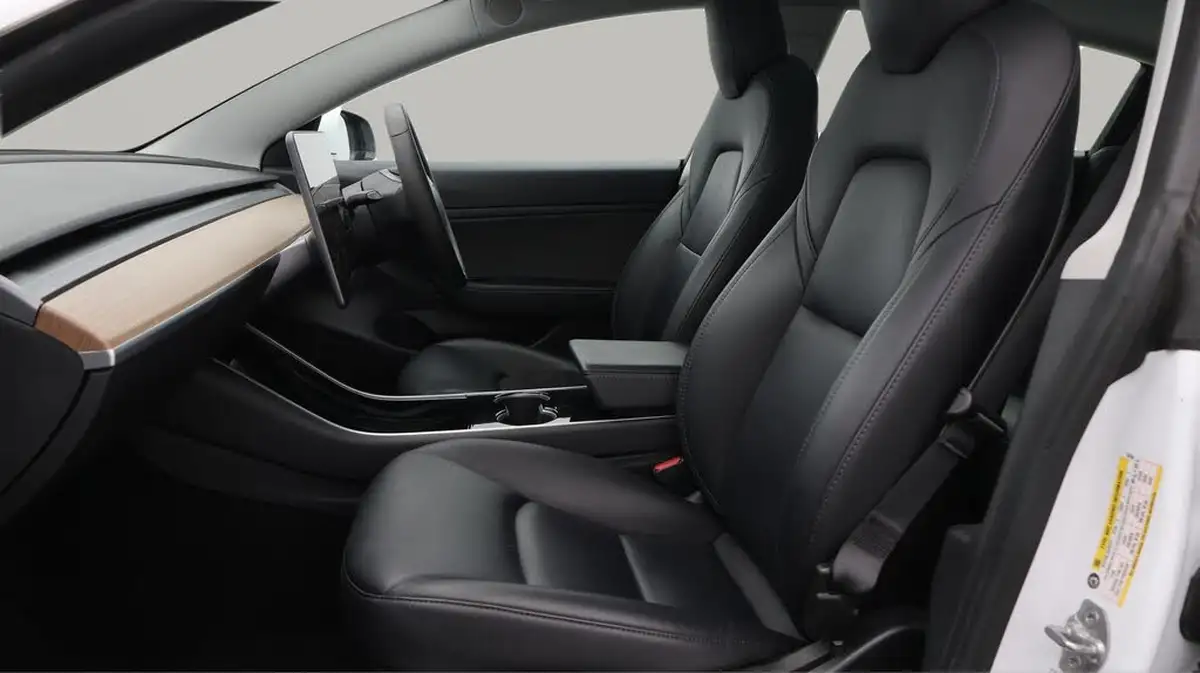 2020-tesla-model-3-e-standard-plus-big-14