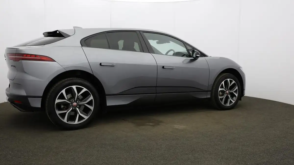 2022-jaguar-i-pace-ev400-hse-black-big-59
