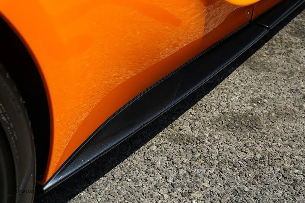 2020-mclaren-570gt-38-big-14