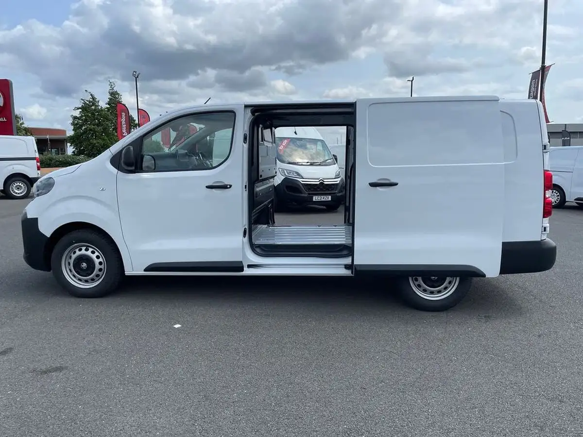2024-vauxhall-vivaro-20td-xl-prime-panel-big-18