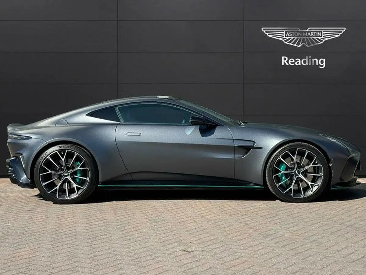 2024-aston-martin-vantage-big-12