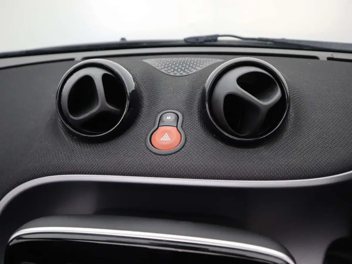 2019-smart-fortwo-10-prime-premium-cabriolet-big-18