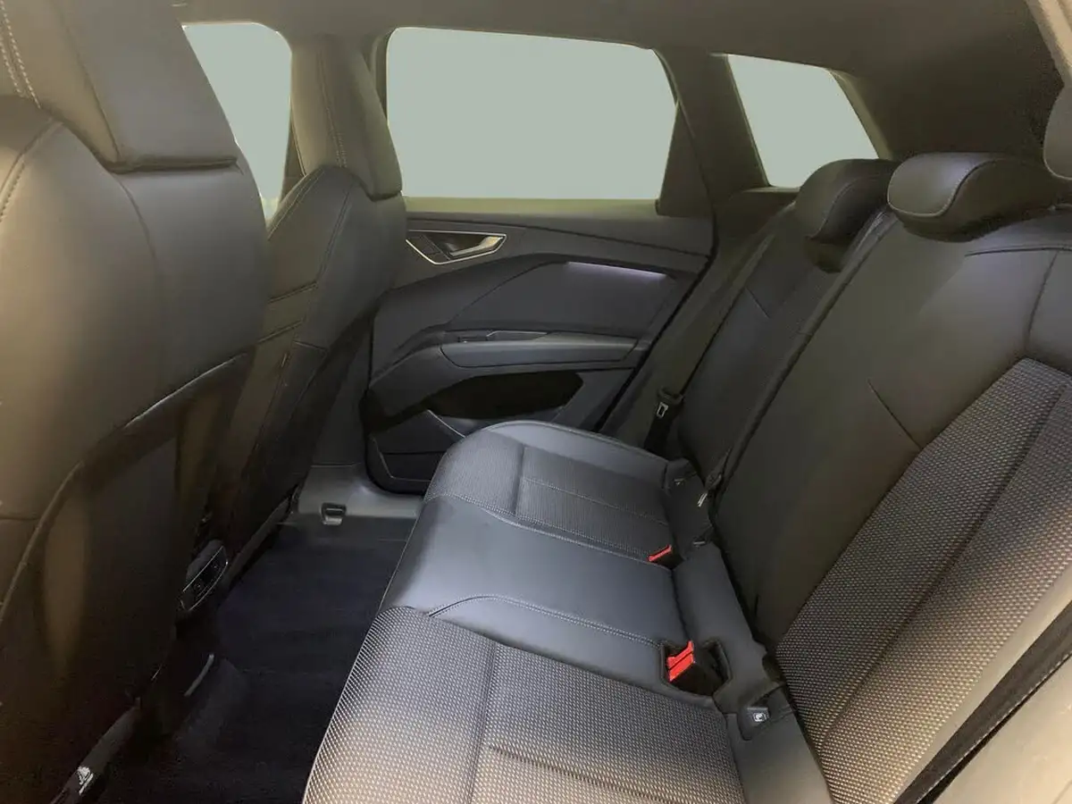 2022-audi-q4-e-tron-40e-s-line-station-wagon-big-30