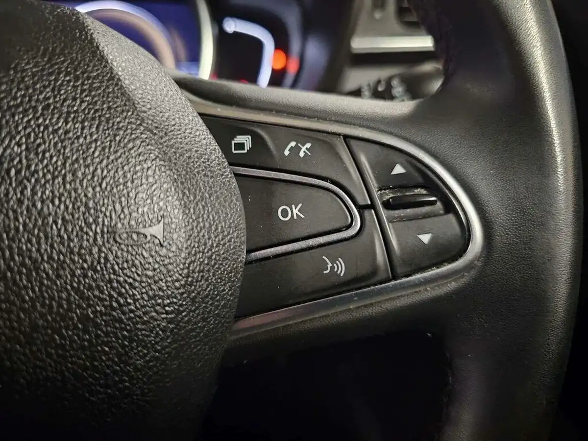 2020-renault-kadjar-13-tce-iconic-140bhp-1332cc-big-35