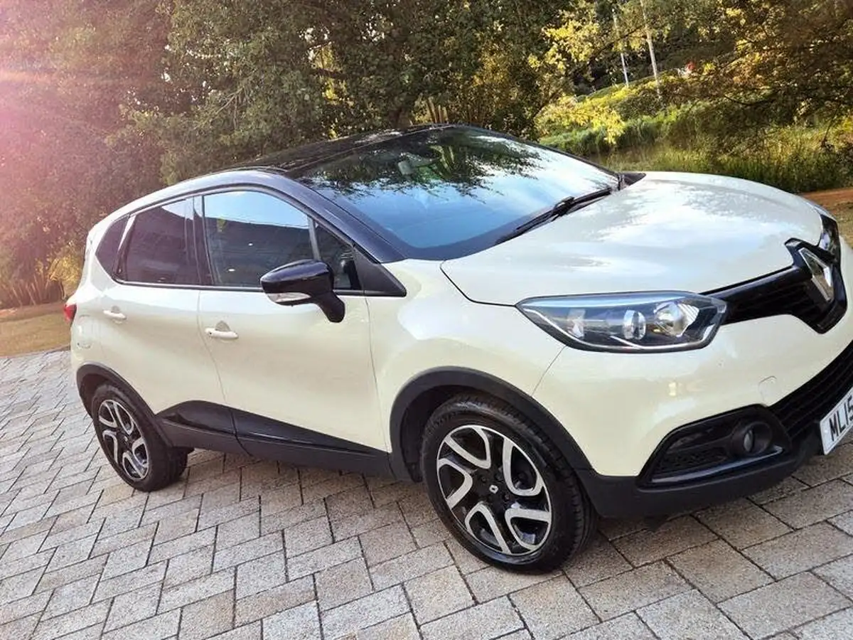 2015-renault-captur-09-dynamique-s-big-6