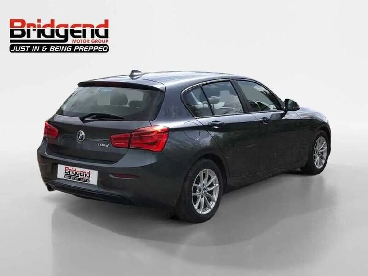 2018-bmw-1-series-15td-116d-se-business-5d-big-2