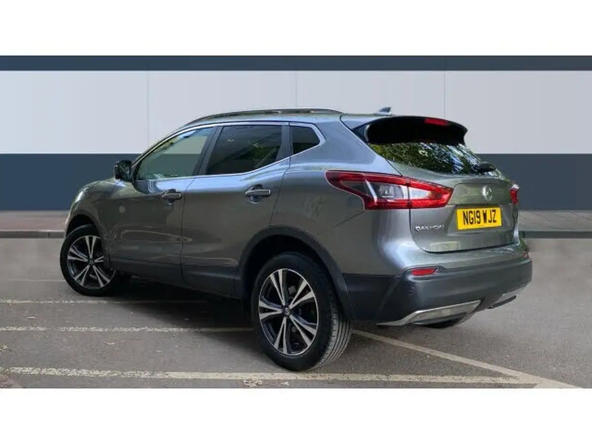 2019-nissan-qashqai-13-dig-t-n-connecta-140ps-big-1