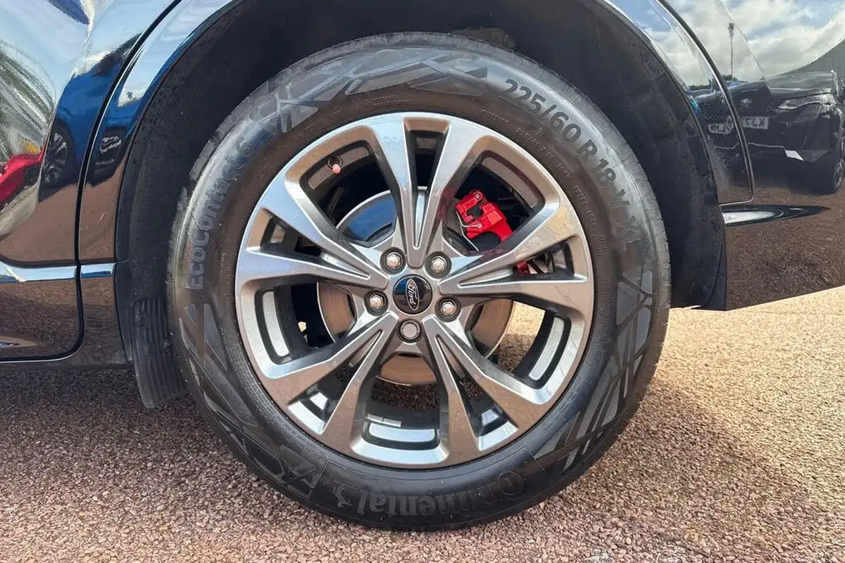 2021-ford-kuga-15t-st-line-edition-big-22