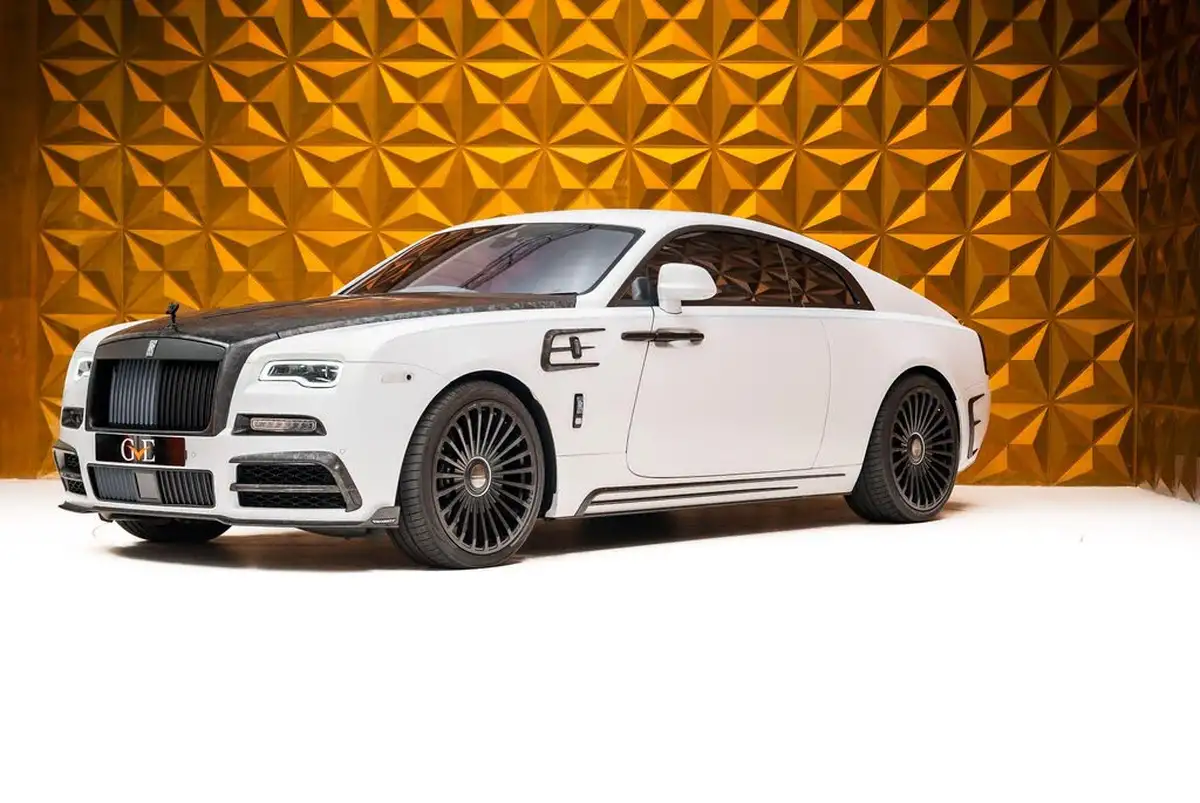 2024-rolls-royce-wraith-66-big-4