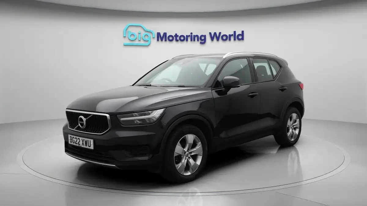 2021-volvo-xc40-15-t3-momentum-163bhp-big-3