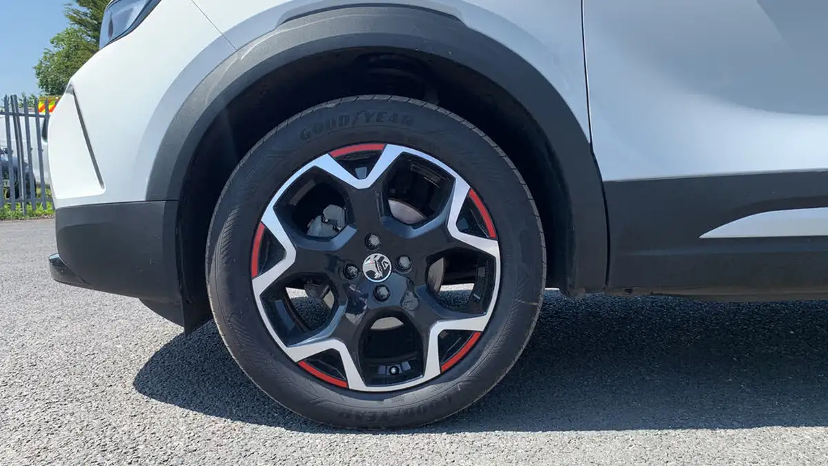 2024-vauxhall-mokka-12-gs-130ps-auto-big-13