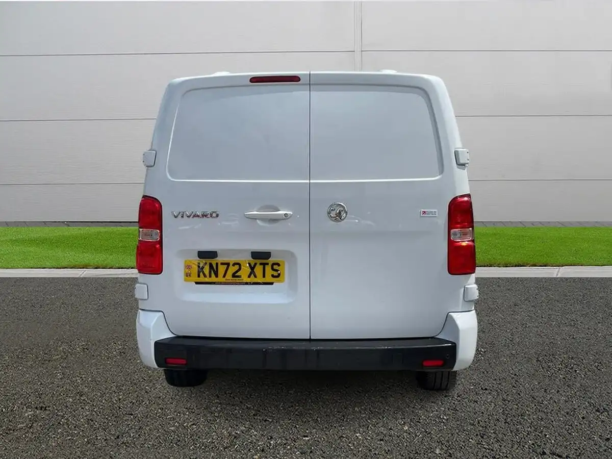 2022-vauxhall-vivaro-15td-2900-l2h1-sportive-big-5