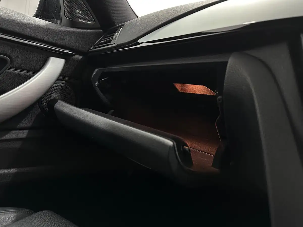 2016-bmw-4-series-30-440i-m-sport-gran-coupe-5d-auto-big-25