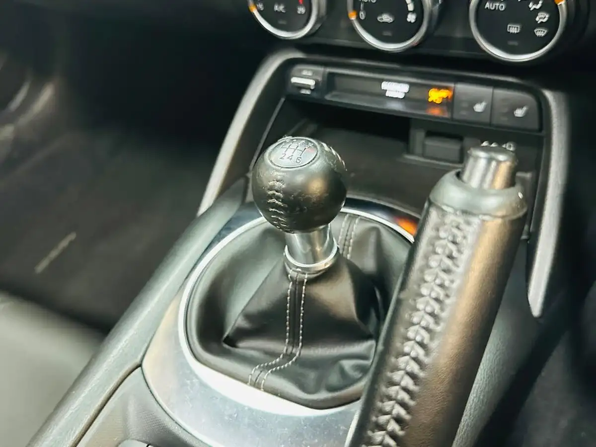 2020-mazda-mx-5-15-se-l-rf-big-56