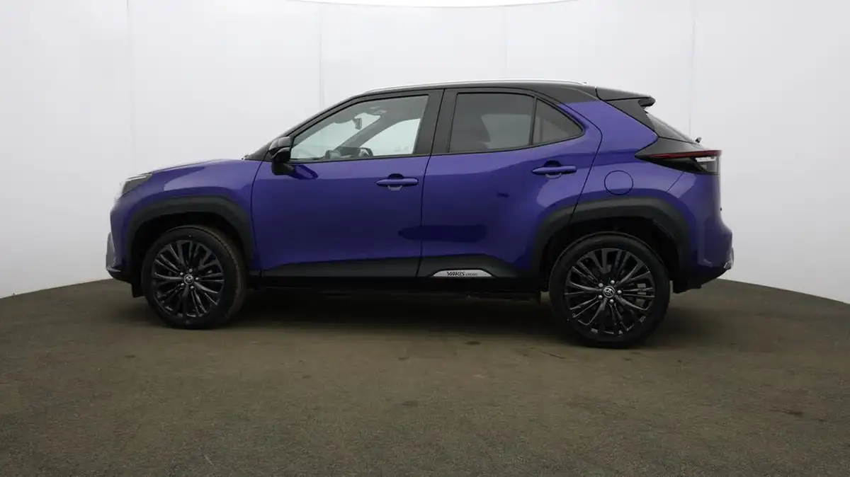 2022-toyota-yaris-cross-15-vvt-i-dynamic-big-68