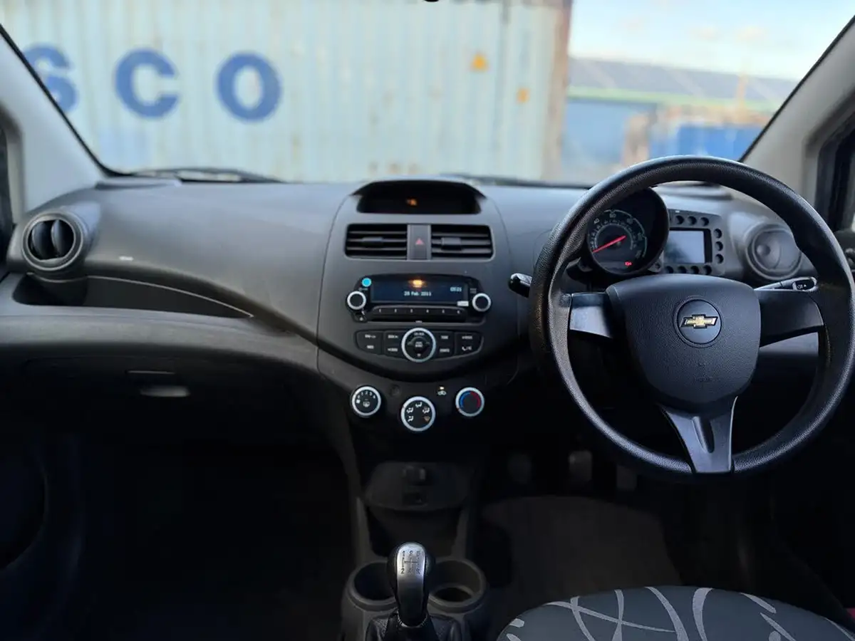 2013-chevrolet-spark-10-ls-68ps-big-19
