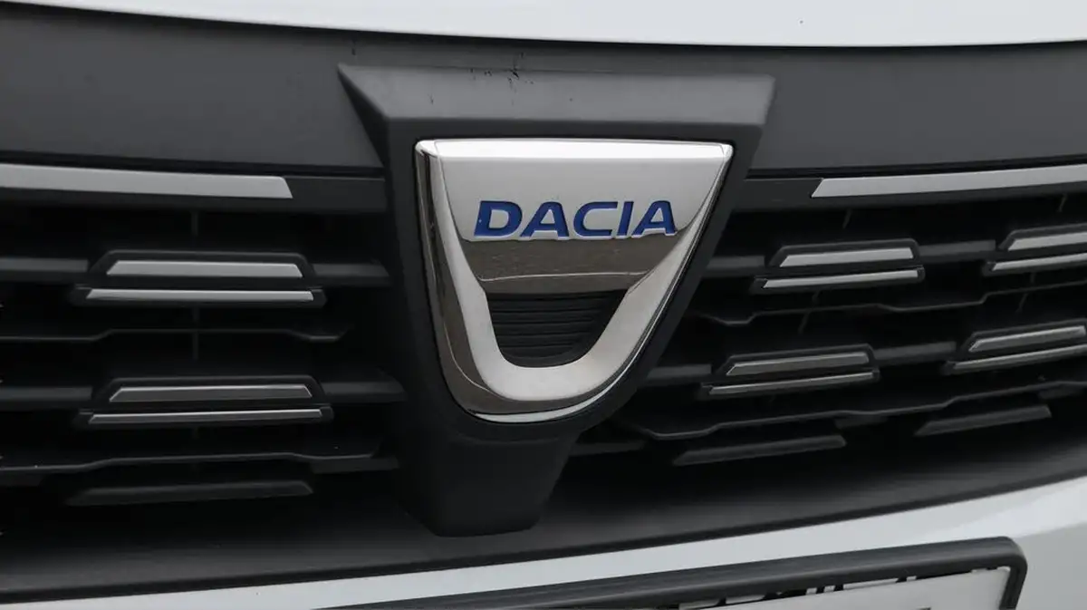 2022-dacia-sandero-10-tce-comfort-90bhp-cvt-big-22