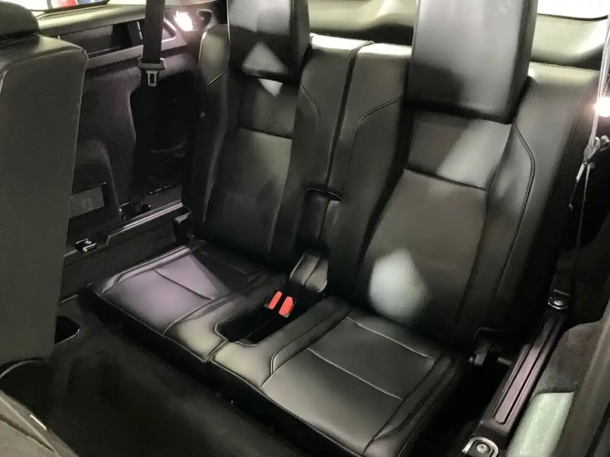 2020-land-rover-discovery-sport-20-d150-s-big-34