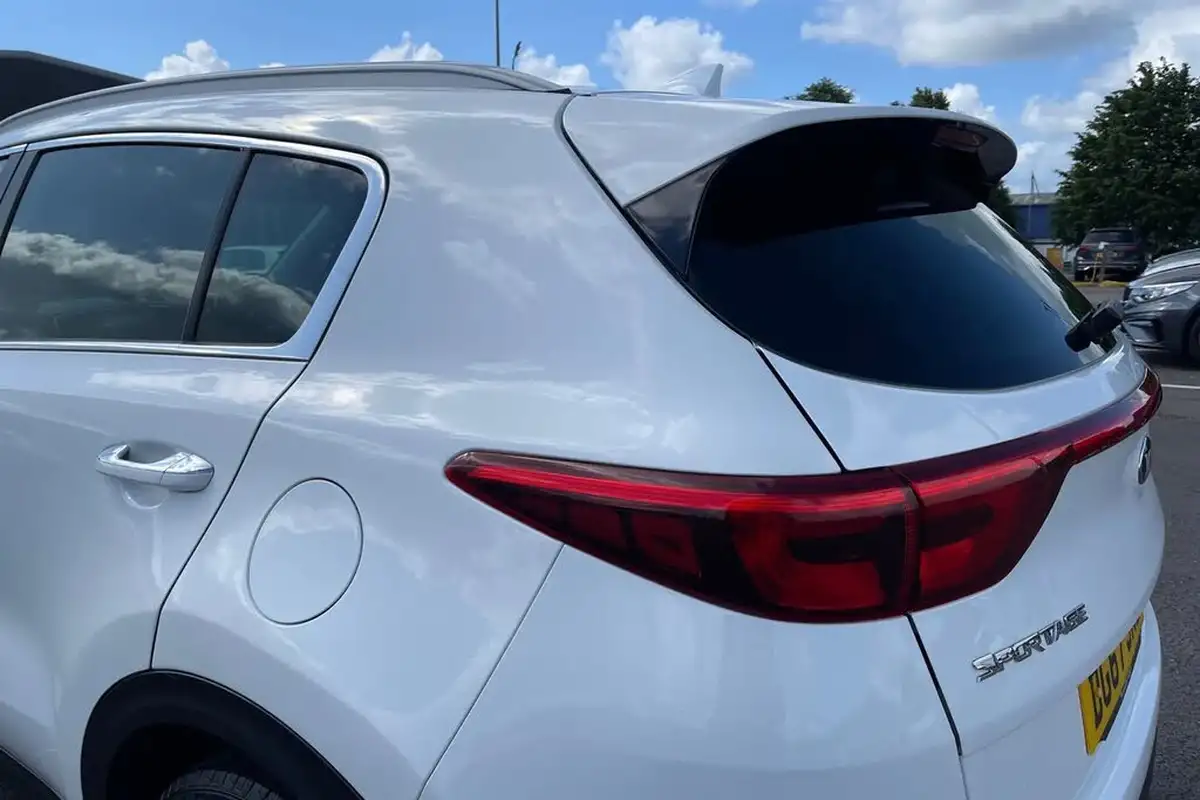 2017-kia-sportage-17crdi-2-114bhp-big-29