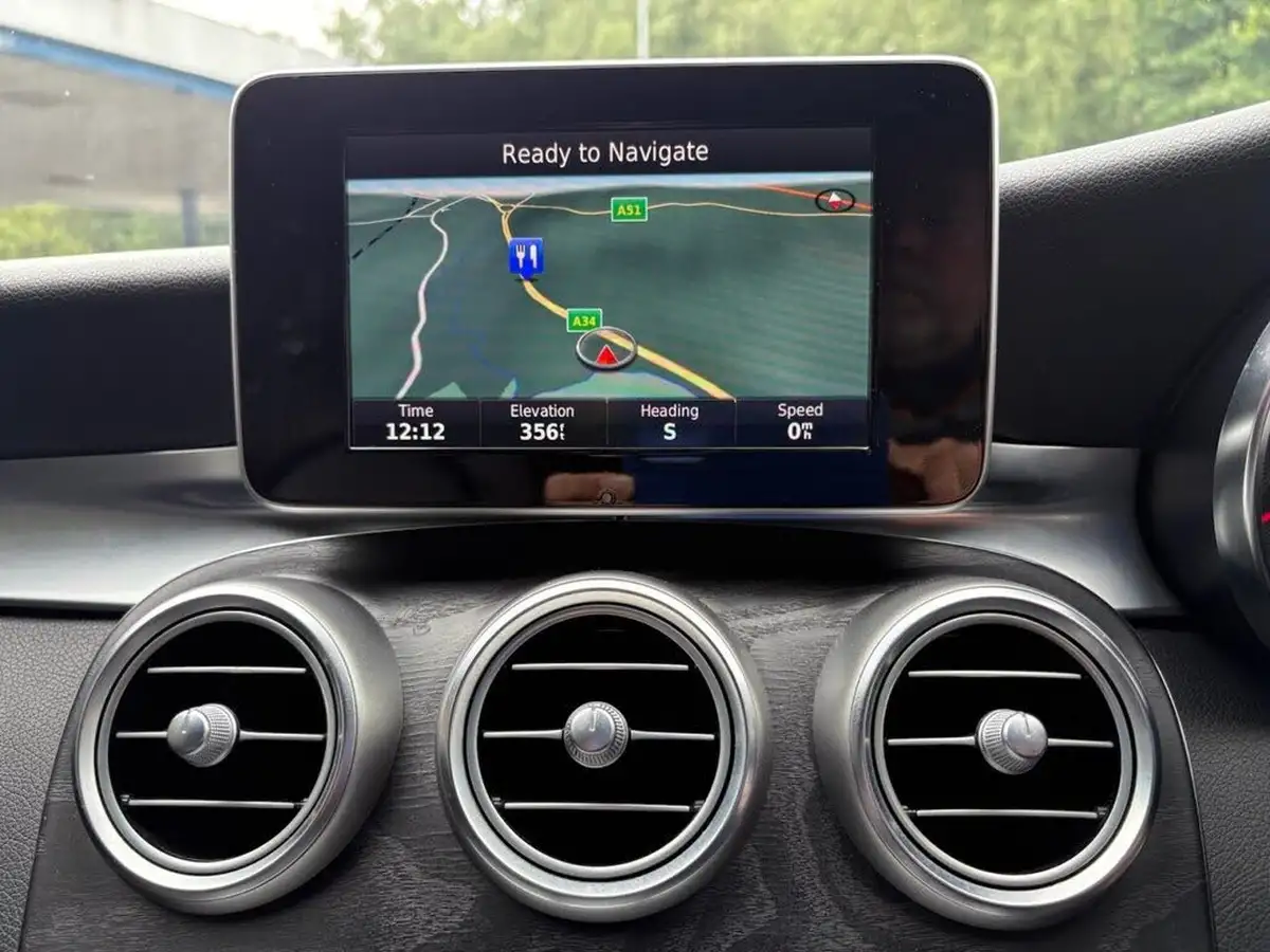 2017-mercedes-benz-c-class-21d-c220d-amg-line-ss-estate-5d-9g-tronic-plus-big-33